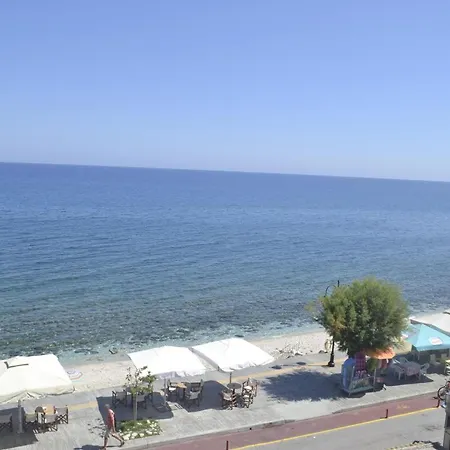 Maro Hotel