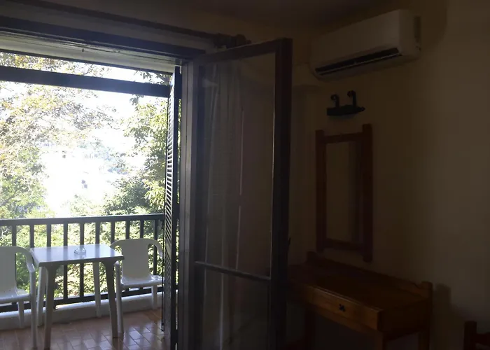 Maro Ξενοδοχείο 3*